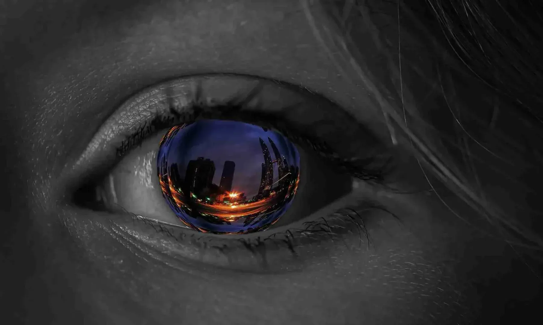 eye-2040986_1920